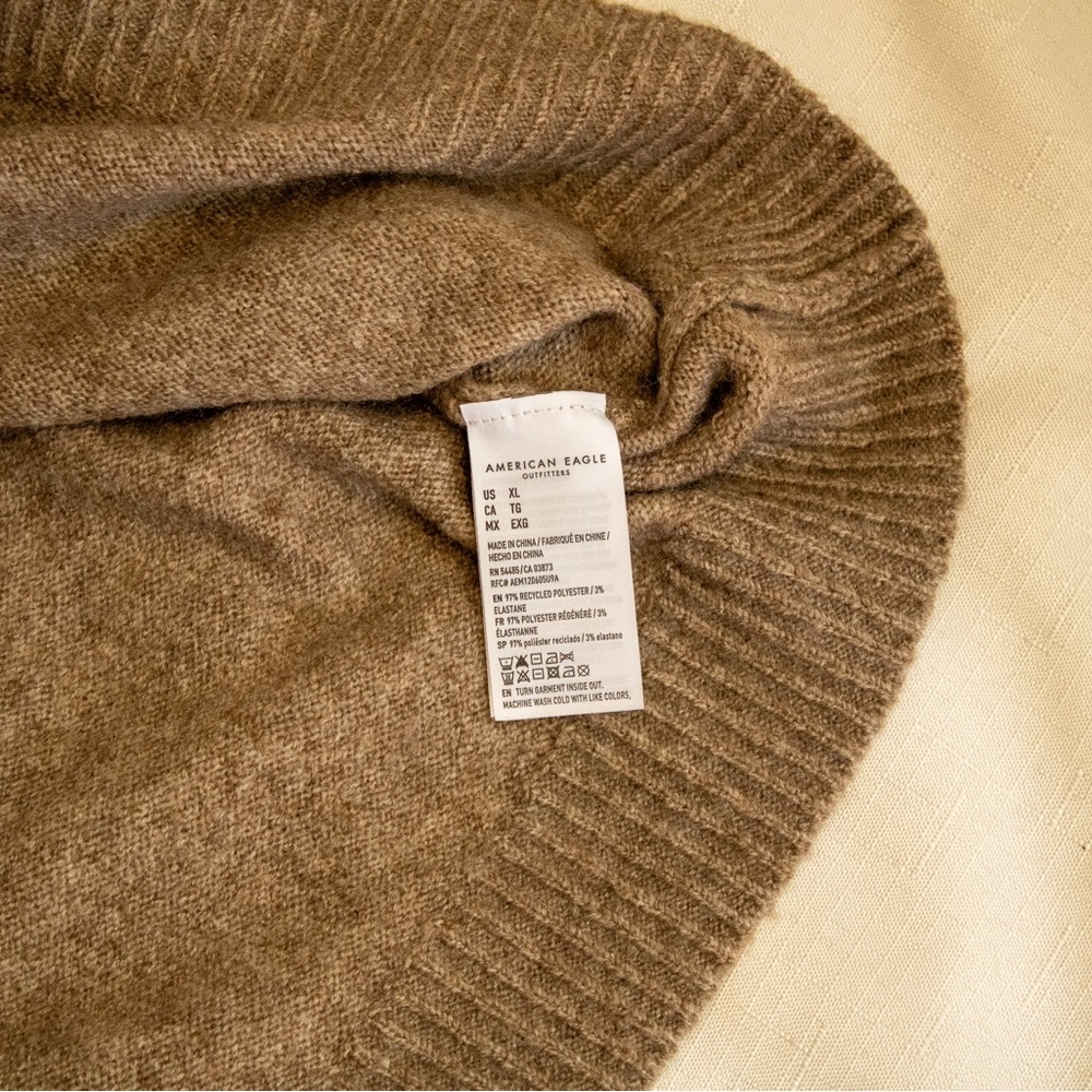 American Eagle Cozy Soft Relax Long Sleeve V-Neck Pullover Women's Sweater Sz XL - Picture 10 of 10
